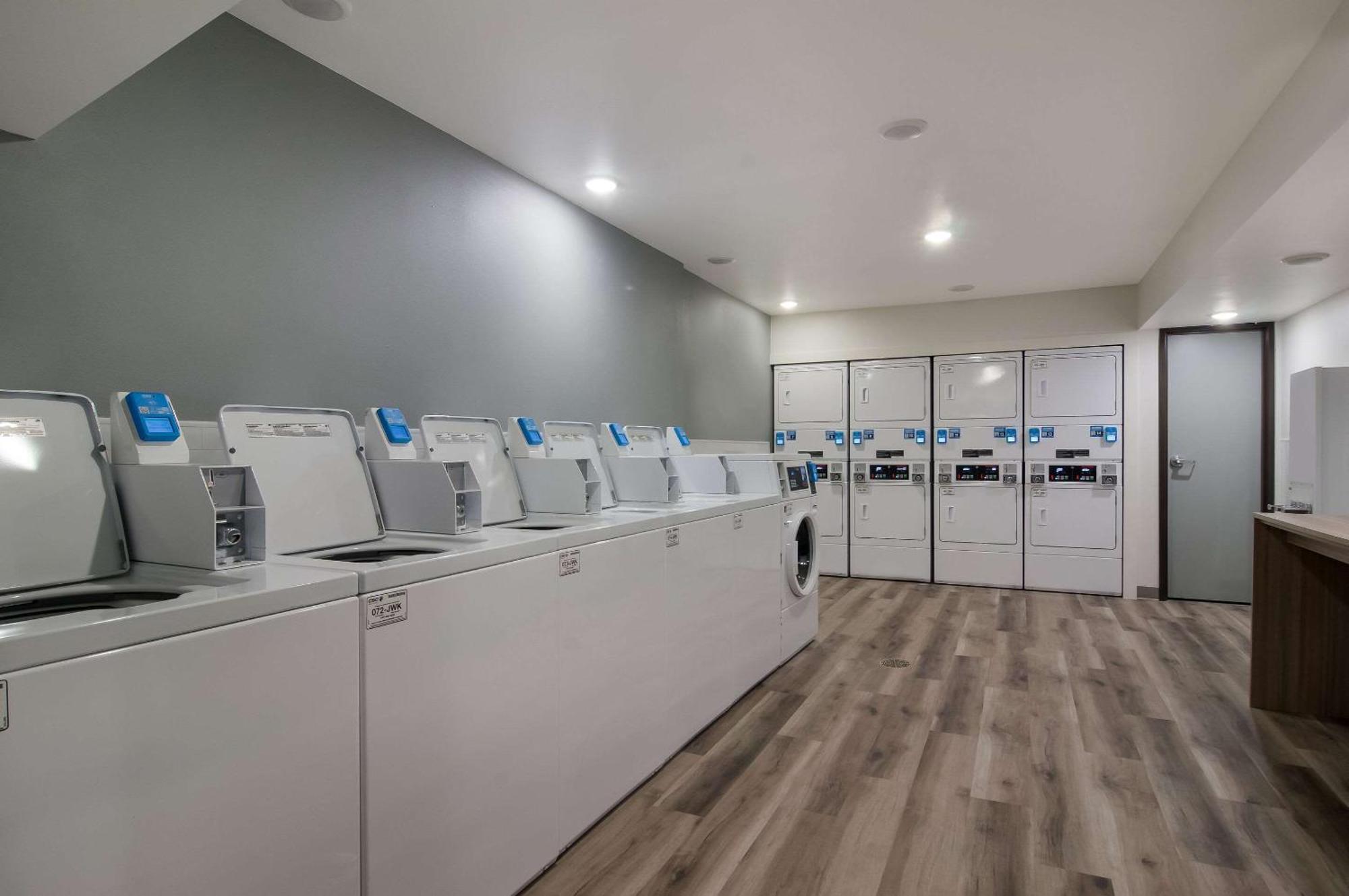 Woodspring Suites Olympia - Lacey Exteriör bild